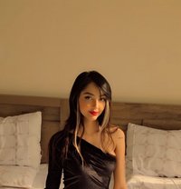 Hania - escort in Muscat Photo 9 of 11