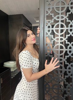 Hania - escort in Al Juffair Photo 4 of 11