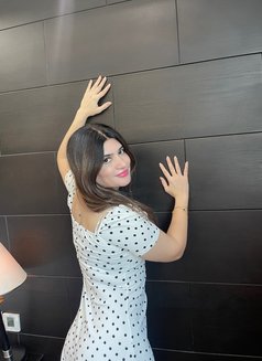 Hania - escort in Al Juffair Photo 5 of 11