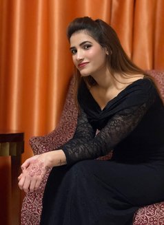 Hania Pakistani Model Gfe Genuine Photos - escort in Dubai Photo 2 of 5