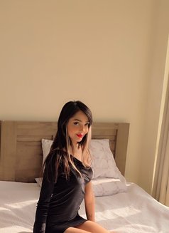 Hanie - puta in Muscat Photo 6 of 6