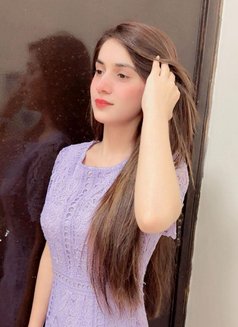 Haniya - escort in Abu Dhabi Photo 2 of 2