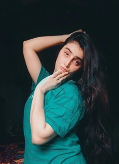 Haniya - escort in Karāchi Photo 5 of 5
