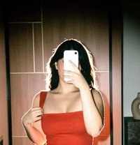 Haniye : busher - escort in Muscat