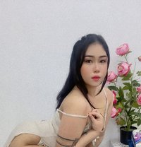 Hanna - adult performer in Muscat