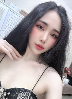 Hanna - escort in Mauritius Photo 4 of 6