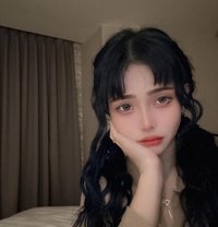 Hanna - companion in Manila