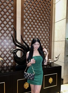 Hanna Chua - escort in Macao Photo 11 of 19