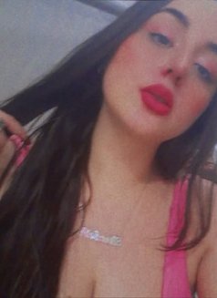Hanna New in Abu Dhabi - escort in Abu Dhabi Photo 2 of 9