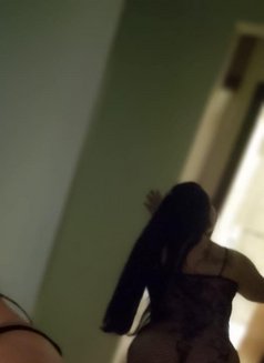 Hanna New in Abu Dhabi - escort in Abu Dhabi Photo 7 of 9