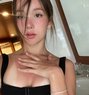 Hanna - escort in Taipei Photo 1 of 6