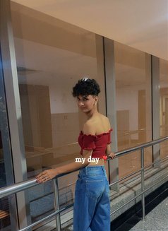 Hanna - Intérprete transexual de adultos in Noida Photo 1 of 6