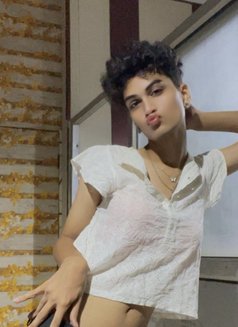 Hanna - Intérprete transexual de adultos in Noida Photo 5 of 6