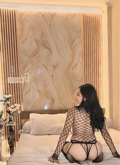 Hanna - escort in Bali Photo 3 of 30