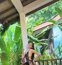 Hanna - puta in Bali Photo 15 of 18