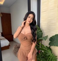 Hanna - escort in Bali