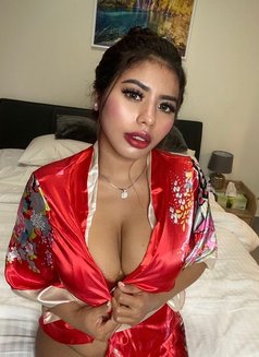 Hanna - escort in Dammam Photo 2 of 10