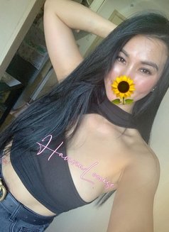 Hanna Louise, a Perfect GFE - escort in Makati City Photo 1 of 10