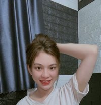Julie Good service - escort in Singapore