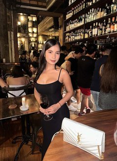 Hanna sofia - escort in Dubai Photo 6 of 6