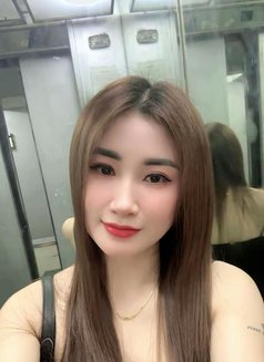 Hanna - escort in Bangkok Photo 5 of 7