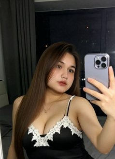 Hanna - escort in Bangkok Photo 3 of 7