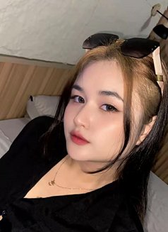 Hanna - escort in Bangkok Photo 5 of 7