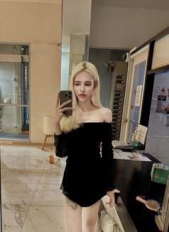 Hanna - Transsexual escort in Bangkok Photo 7 of 9