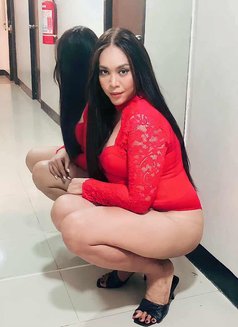 Hannaforyou - Transsexual escort in Hong Kong Photo 11 of 14