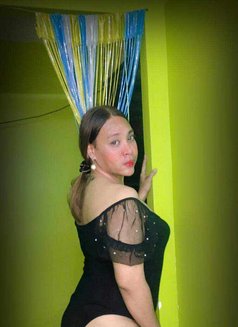 Hannaforyou - Transsexual escort in Hong Kong Photo 12 of 14