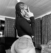 Hannah Afro White - escort in Noida