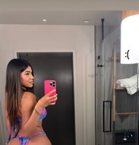 Hannah - escort in Sydney