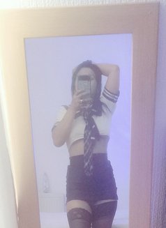 Juliana - escort in Edinburgh Photo 1 of 3