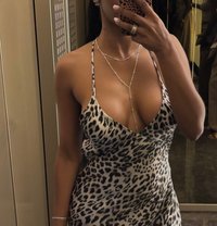 Hannah - escort in Cairo