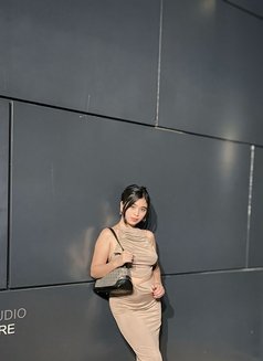 Hannah Kim - escort in Manila Photo 1 of 2