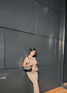 Hannah Kim - escort in Manila Photo 2 of 2