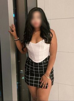Hannah Lee Independent Meets Super Gfe - escort in Colombo Photo 13 of 17