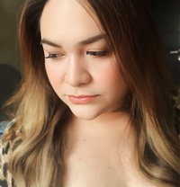 Hannah Massage - Acompañantes transexual in Dubai