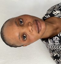 Hannah - escort in Cairo