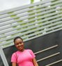 Hannah - puta in Lagos, Nigeria Photo 1 of 1
