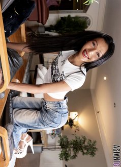 Hannah TeenTS - Transsexual escort in Phuket Photo 12 of 12