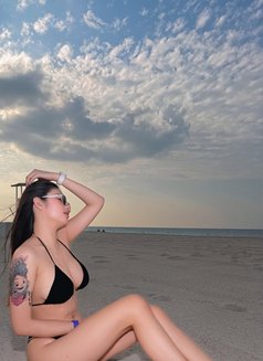 Hanni - Masajista in Abu Dhabi Photo 6 of 9