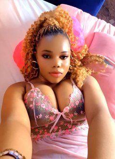 Hannie Bea - puta in Jeddah Photo 5 of 6