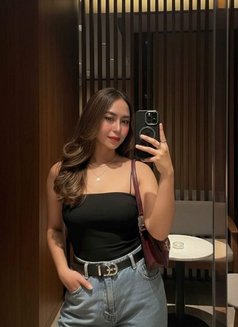 Hannis - escort in Tokyo Photo 6 of 7