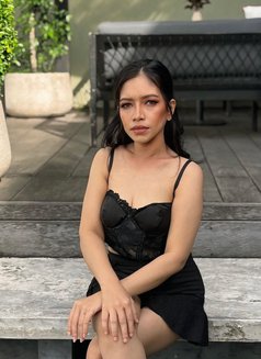 Hanny - escort in Bali Photo 1 of 9