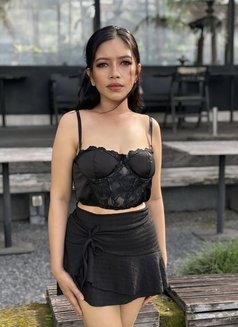 Hanny - escort in Bali Photo 3 of 9