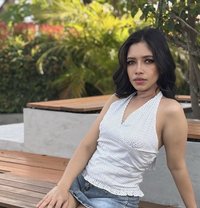 Hanny - puta in Bali Photo 7 of 9