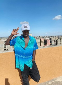 Hansel Daniel - Acompañantes masculino in Nairobi Photo 2 of 2