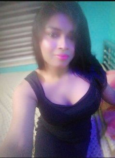 Hansika sen - Transsexual escort in Patna Photo 8 of 24