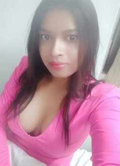 Hansika sen - Transsexual escort in Patna Photo 13 of 24